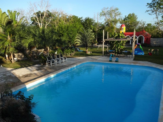  pools with slides 